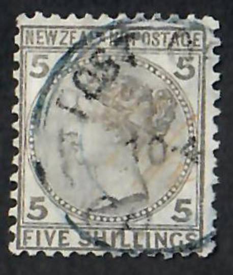 NEW ZEALAND 1874 Victoria 1st First Sideface 5/- Grey. A tidy copy. - 10026 - FU