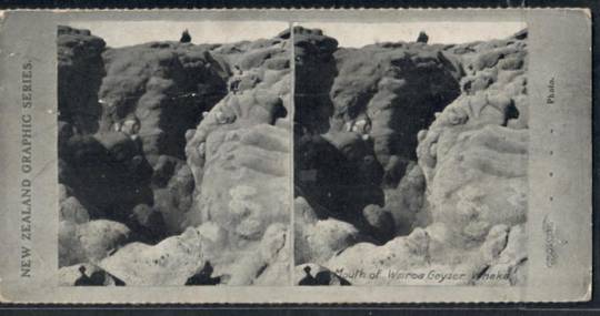 Stereo card New Zealand Graphic series of Wairoa Geyser Whakarewarewa. - 140031 - Postcard