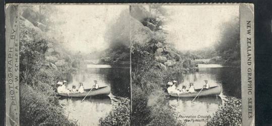 Stereo card New Zealand Graphic series of Recreation Grounds New Plymouth. - 140090 - Postcard