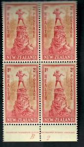 NEW ZEALAND 1945 Health 2d + 1d Carmine and Brown. The rare plate block B2 in the prescribed block of 4. Tine spot. - 20603 - UH