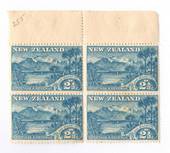 NEW ZEALAND 1898 Pictorial 2½d Pale Blue. London Print. No Watermark. Block of 4. Hinged on the selvedge. - 20991 - UHM
