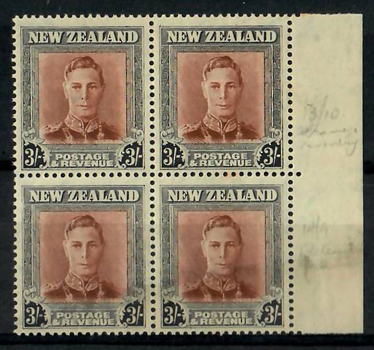 NEW ZEALAND 1938 Geo 6th Definitive 3/- Grey and Brown. Block of 4. Retouches. - 21873 - UHM