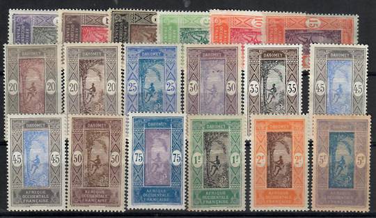DAHOMEY 1913 Definitives. Set of 18 including the two colour varieties of the 20c. One or two are MNG. - 22337 - Mint