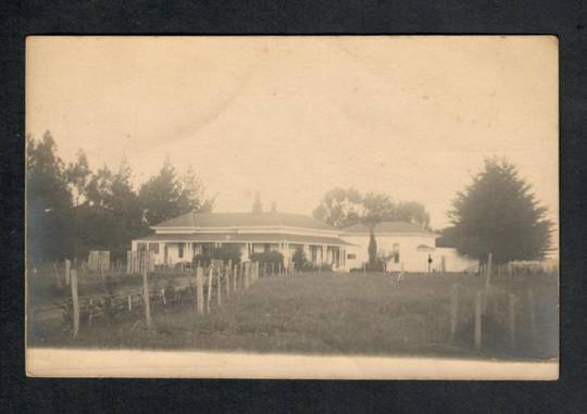NEW ZEALAND Early farmhouse. Substantial. Postcard. - 249780 - Postcard