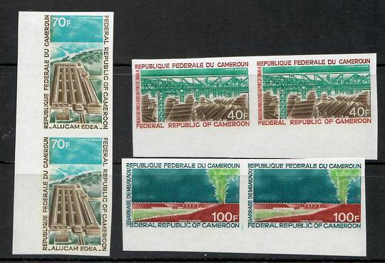 CAMEROUN 1971 Industrial Expansion. Set of 3 in joined pairs. Imperf. - 25336 - UHM