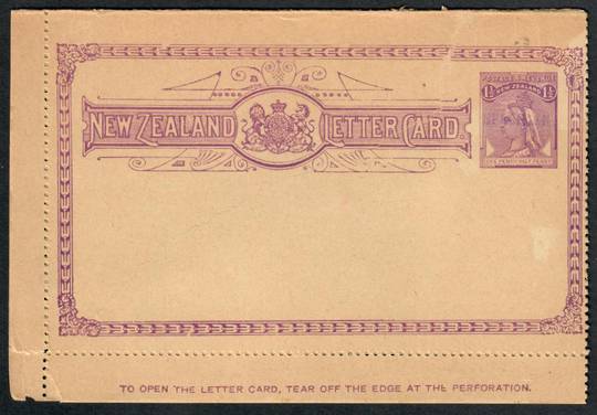NEW ZEALAND 1897 Victoria 1st Lettercard 1½d Purple with Views on the reverse. Overprinted SPECIMEN. Damaged. - 34105 - PostalSt