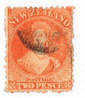 NEW ZEALAND 1862 Full Face Queen 2d Vermilion. Perf 12½. No Watermark. Postmark not so okay. - 3568 - Used
