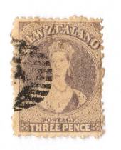 NEW ZEALAND 1862 Full Face Queen 3d Lilac. Perf 12½. Postmark off face. - 3569 - Used