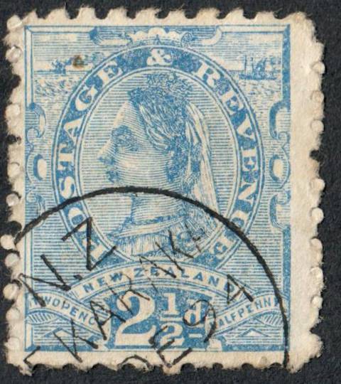 NEW ZEALAND 1882 Victoria 1st Second Sideface 2½d Blue.  Perf 10. For Carpets and Floorcoaters ................. - 3985 - FU