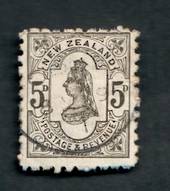 NEW ZEALAND 1882 Victoria 1st Second Sideface 5d Olive-Black. Perf 10. 3rd Setting Mauve. Patent Odourless Waterproofs. - 3996 -
