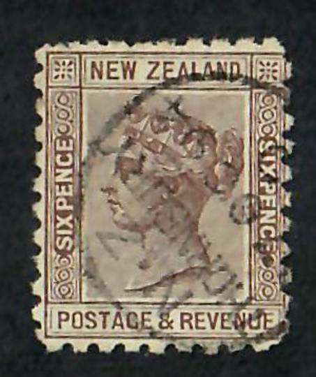 NEW ZEALAND 1882 Victoria 1st Second Sideface 6d Brown. Perf 10. 3rd setting in Brown-Red. Lalley Livermore. - 3999 - FU