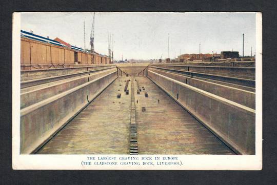 GREAT BRITAIN Coloured Postcard of the largest graving dock in Europe (at Liverpool). - 40327 - Postcard