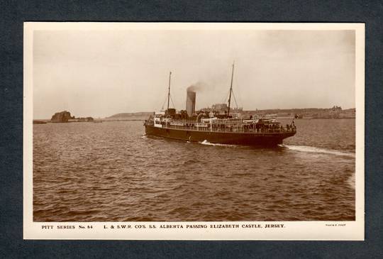 GREAT BRITAIN Real Photograph of London and South Western Railway S S Alberta passing Elizabeth Castle Jersey. - 40482 - Postcar