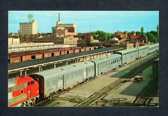 USA Coloured postcard of Santa Fe Railway Station Albuquerque New Mexico. - 40556 - Postcard