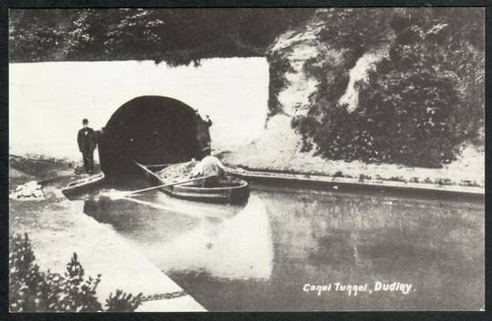 DUDLEY CANAL Castle Mill Basin. Modern postcard reproduction of photo taken 1905. - 40623 - Postcard