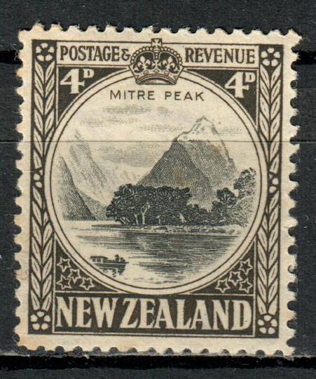 NEW ZEALAND 1935 Pictorial 4d Mitre Peak. Perf 12½. - 4184 - UHM