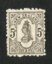 NEW ZEALAND 1882 Second Sideface 5d Olive-Black. Rotary Perf 10x11. - 4221 - UHM