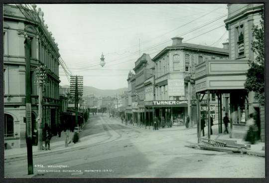 WELLINGTON Reproduction of old Muir and Moodie postcard. 1901 Albert Hoel Cnr Boulcott and Willis. - 447330 - Postcard