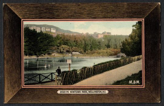 WELLINGTON (Lake at) Newtown Park. Coloured Postcard.  Muir & Moodie - 47657 - Postcard