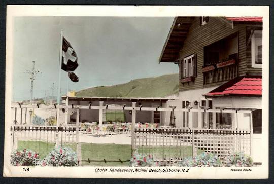 GISBORNE Chalet Rendezvous Wainui Beach. Coloured Postcard. - 48200 - Postcard