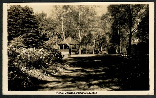 OAMARU Public Gardens. Real Photograph by A B Hurst & Son. - 49535 - Postcard