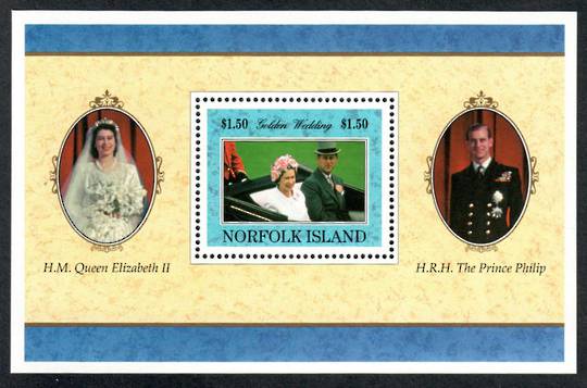 NORFOLK ISLAND 1997 Golden Wedding of Queen Elizabeth 2nd and Prince Philip. Set of 4 in joined pairs and miniature sheet. - 507