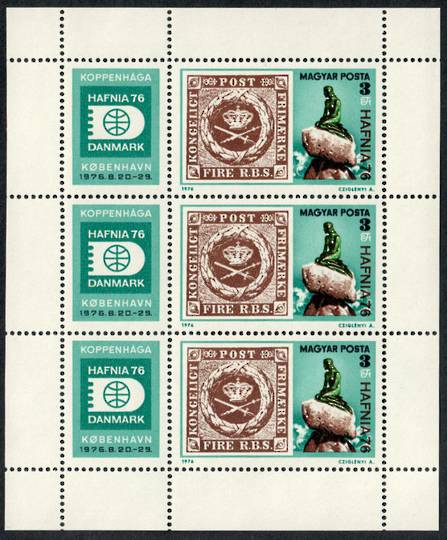 HUNGARY 1976 Hafnia '76 International Stamp Exhibition. Sheetlet of 3. - 50796 - UHM