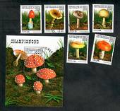 BENIN 1997 Fungi. Set of 6 and miniature sheet. - 50884 - CTO