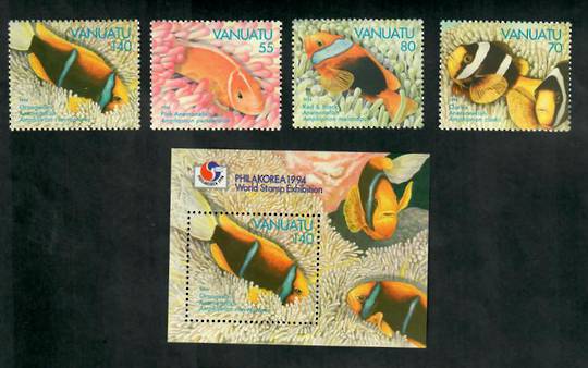 VANUATU 1994 Anemonefish. Set of 4 and miniature sheet. - 50905 - UHM
