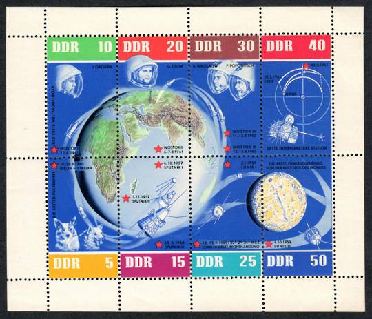 EAST GERMANY 1962 Five Years of Russian Space Flights. Set of 6 and miniature sheet. - 52214 - UHM