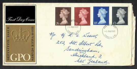 GREAT BRITAIN 1969 Machins. Set of 4 on first day cover. Tired. - 531704 - FDC