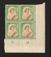 NEW ZEALAND 1953 Elizabeth 2nd Definitive 9d Brown and Green. Plate 1B 1B. Block of 4. - 55676 - UHM