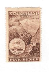 NEW ZEALAND 1898 Pictorial 5d Red-Chocolate. London Print. No Watermark. - 71294 - UHM