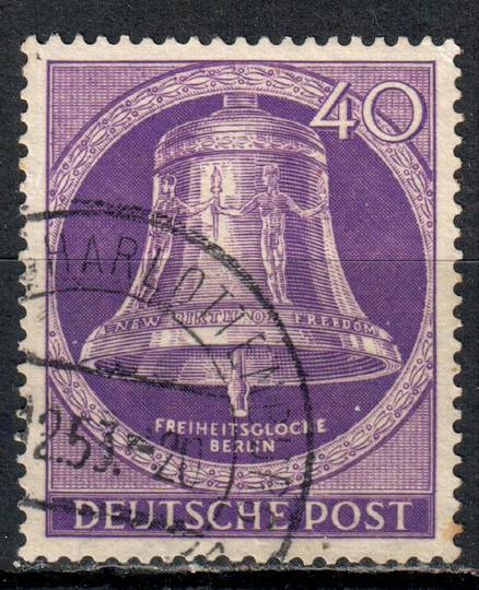 WEST BERLIN 1953 Freedom Bell. 40pf Reddish Violet. Clapper to the centre. - 71369 - FU