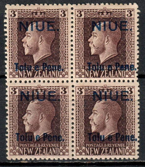 SAMOA 1917 Geo 5th Definitive 3d Chocolate. Block of 4. Two perf pairs. - 72058 - Mint
