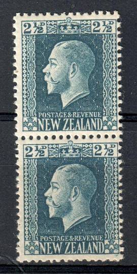 NEW ZEALAND 1915 Geo 5th Definitive 2½d Deep Blue. Two perf pair. - 74119 - UHM