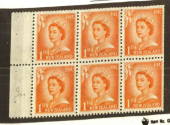 NEW ZEALAND 1954 Elizabeth 2nd 1d Orange Booklet Pane with inverted watermark. - 74743 - LHM