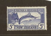 NEW ZEALAND 1935 Pictorial 5d Swordfish. Perf 13.5 x 14. - 74791 - UHM