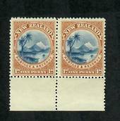 NEW ZEALAND 1898 Pictorial 1d Blue and Chestnut. CP E2a(2). Marginal pair. - 74838 - UHM
