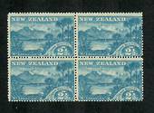 NEW ZEALAND 1898 Pictorial 2½d  Wakitipu. Block of 4. Two never hinged. - 74839 - UHM