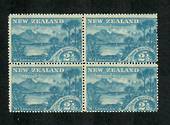 NEW ZEALAND 1898 Pictorial 2½d Wakitipu. Block of 4. Two never hinged. - 74839 - UHM