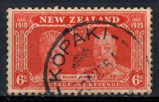 NEW ZEALAND Postmark Hamilton KOPAKI on 1935 Silver Jubilee 6d Orange. Rating #4. - 74898 - Postmark