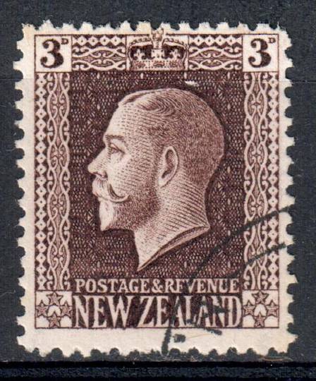 NEW ZEALAND 1915 Geo 5th Definitive 6d Carmine. Provisional issue on Pictorial Paper. Watermark Sideways. Pair. CP K8d. - 75069
