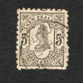 NEW ZEALAND 1882 Victoria 1st Second Sideface 5d Grey with advert "Kaitangata". - 75171 - FU