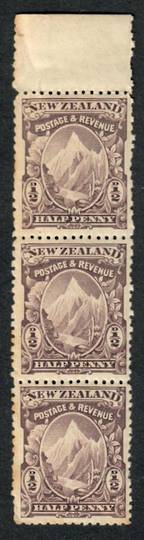 NEW ZEALAND 1898 Pictorial ½d Purple. Strip of 3 in mint never hinged. Perfect. - 79455 - UHM