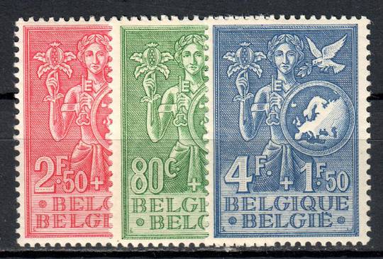 BELGIUM 1953 Child Welfare. Set of 3. Very lightly hinged. - 84507 - LHM