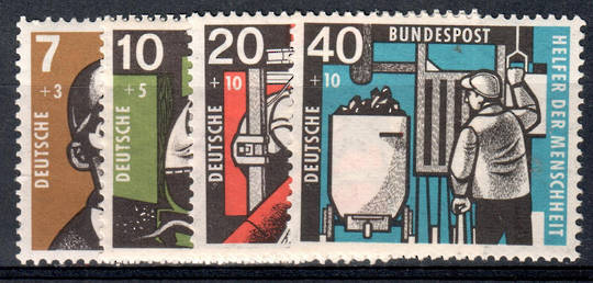 WEST GERMANY 1957 Humanitarian Relief Fund. Set of 4. - 90982 - UHM